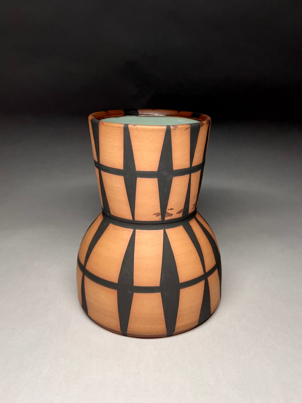 Patty Bilbro, “Diamond Pattern Vase”, #2