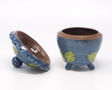 Load image into Gallery viewer, Kari Woolsey, "Tripod Leaves Jar", #9
