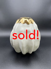 Load image into Gallery viewer, Anna Calluori Holcombe, &quot;Acorn Squash Vase&quot;