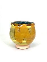 Load image into Gallery viewer, Sara Truman, &quot;Teabowl&quot;
